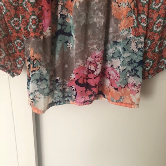 Fig and Flower long sleeve blouse size large - Picture 6 of 10